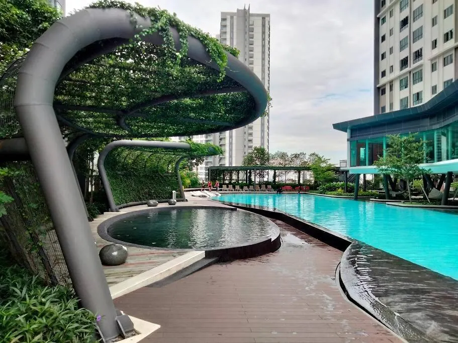 M Centura Sentul 3-Bedroom Pool View Residences By Homebrickz Kuala Lumpur 0*,
